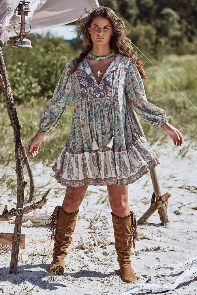 Mini Dresses Mini Dresses - Vibrant Styles for Every Season MALANG BOHEME Mini Dresses Mini Dresses - Vibrant Styles for Every Season MALANG BOHEME