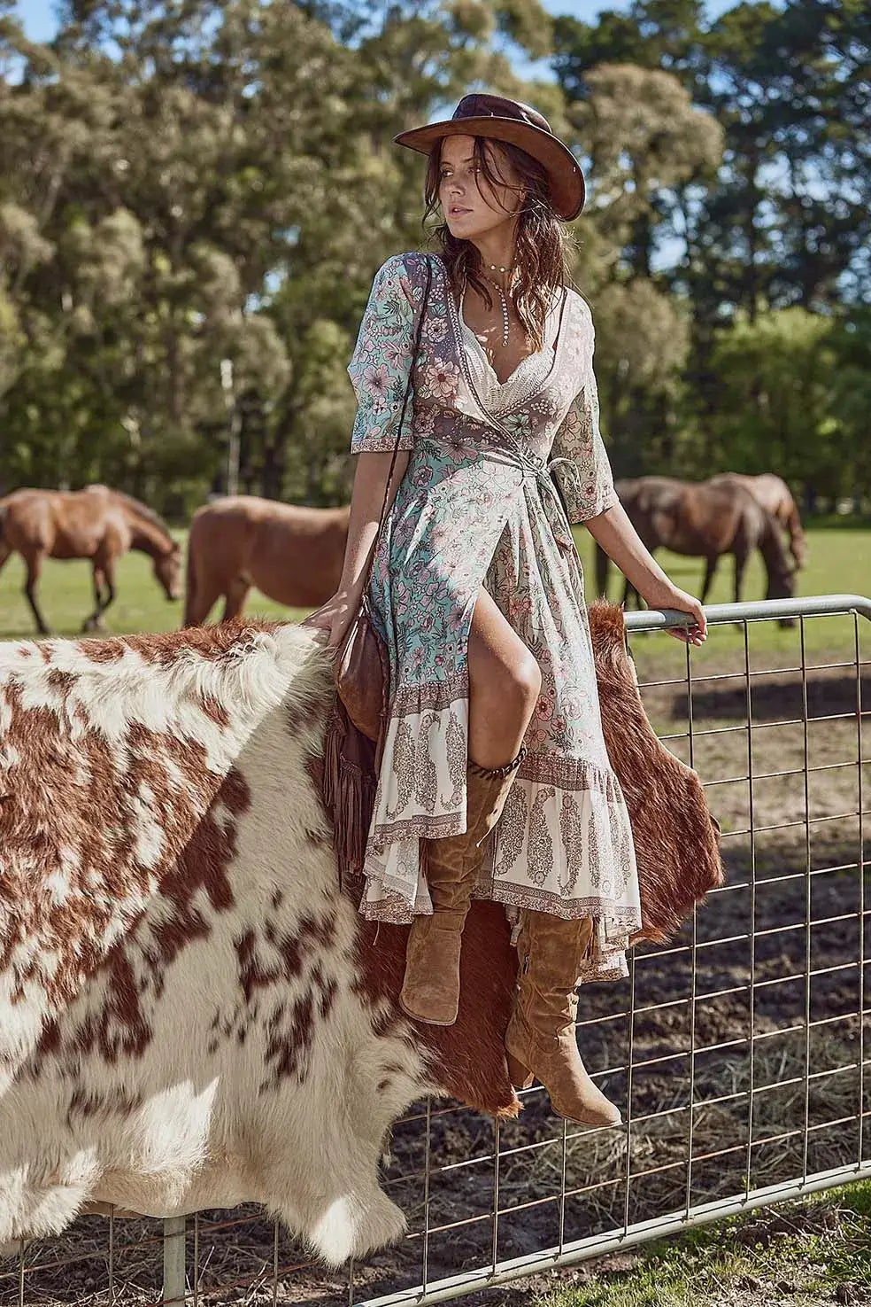 Shop Boheme Dresses & Clothing - Malang MALANG BOHEME Shop Boheme Dresses & Clothing - Malang MALANG BOHEME